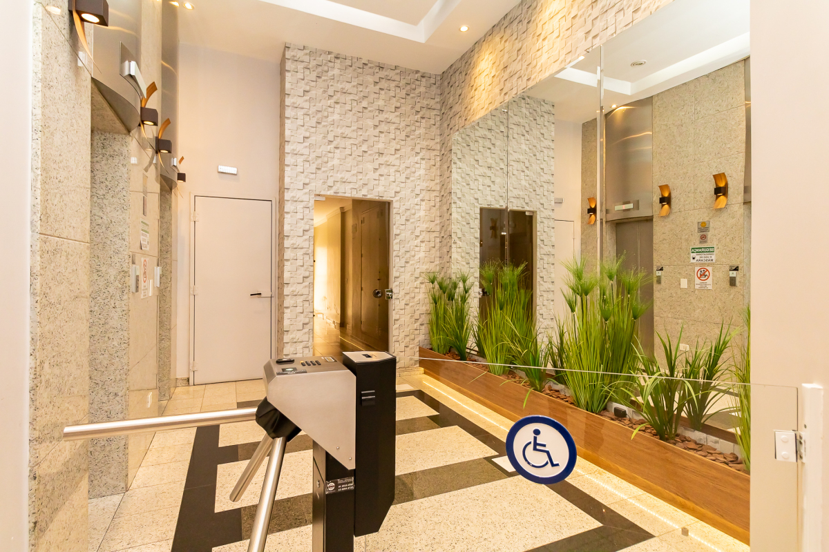 Imovel Comercial para venda no Centro em Curitiba com 68,55m² por R$ 225.000,00