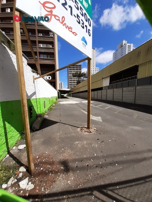 Terreno para venda no Centro em Curitiba com 814,95m² por R$ 6.000.000,00