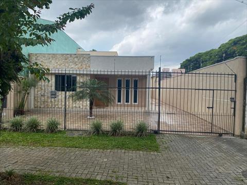 Casa Residencial para venda no Rebouças em Curitiba com 407,00m² por R$ 980.000,00