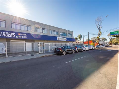 Imóveis Comerciais para venda no Bacacheri em Curitiba com 388m² por R$ 2.000.000,00