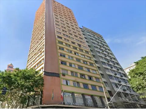 Imóveis Comerciais para venda no Centro em Curitiba com 60m² por R$ 220.000,00