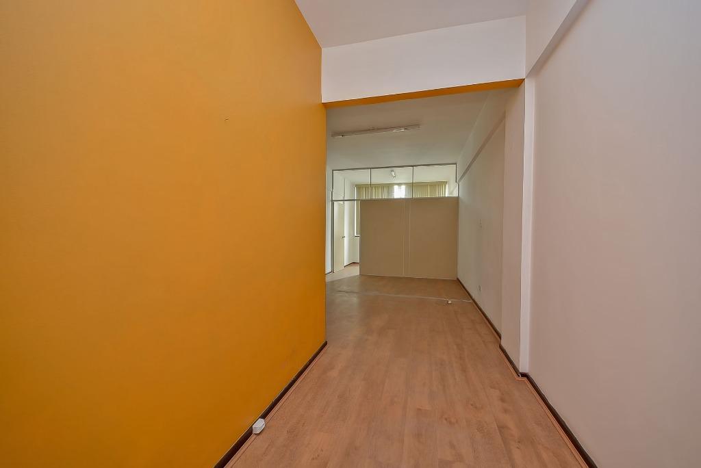 Imovel Comercial para locacao no Centro em Curitiba com 44,00m² por R$ 480,00