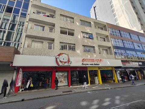 Apartamento para venda no Centro em Curitiba com 131,00m² por R$ 350.000,00