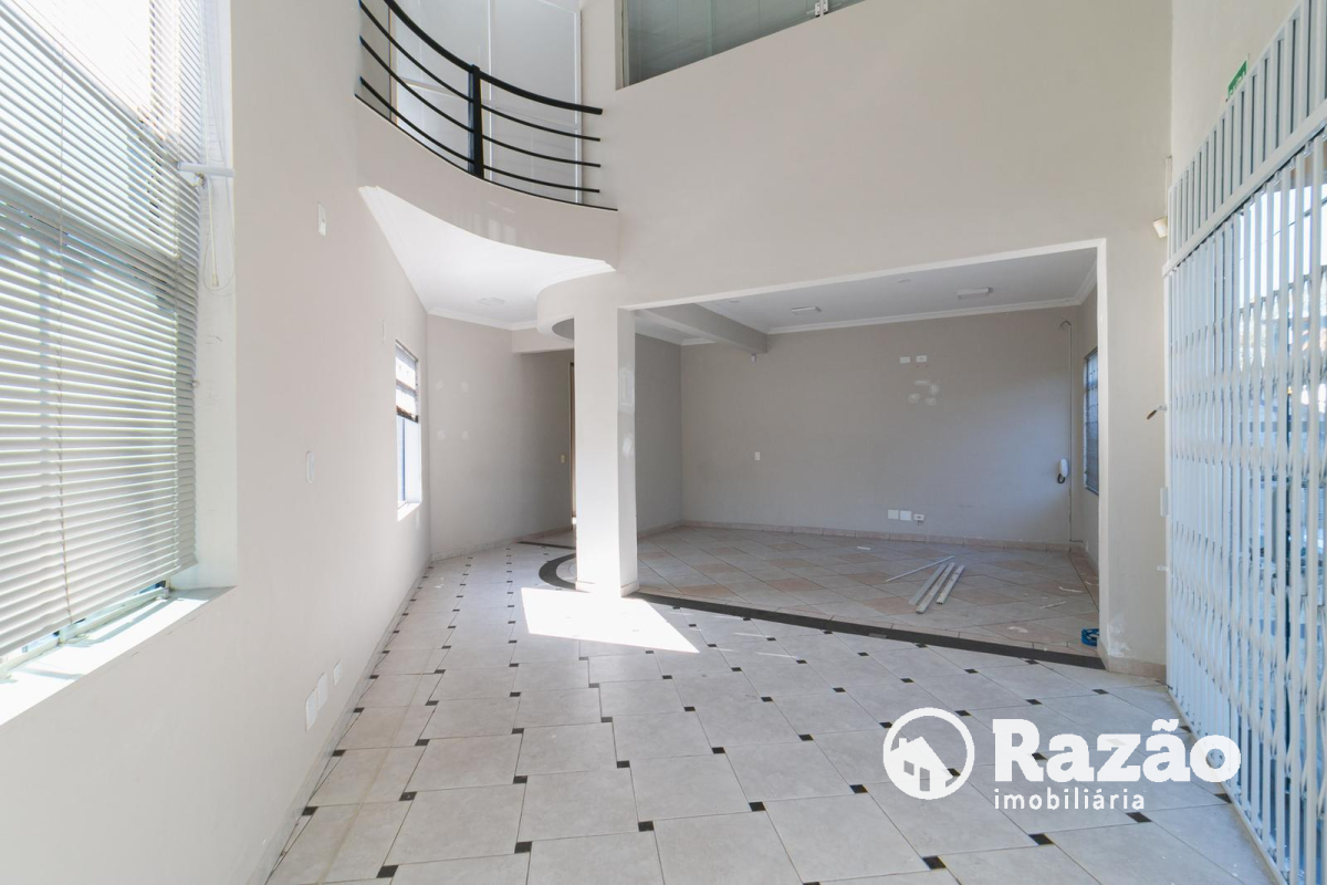 Casa Comercial para locacao no Rebouças em Curitiba com 309,57m² por R$ 6.500,00