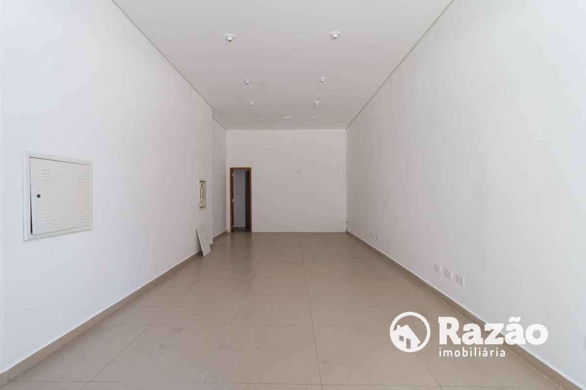 Loja para locacao no Centro em Curitiba com 60,00m² por R$ 5.900,00
