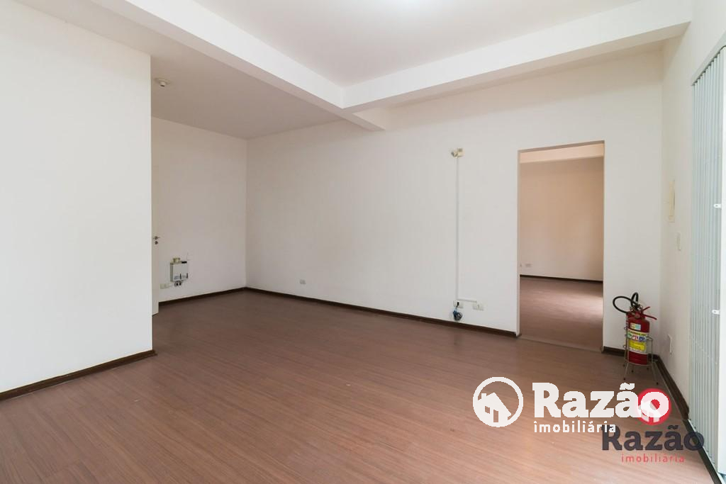 Loja para locacao no Guabirotuba em Curitiba com 100,00m² por R$ 2.200,00