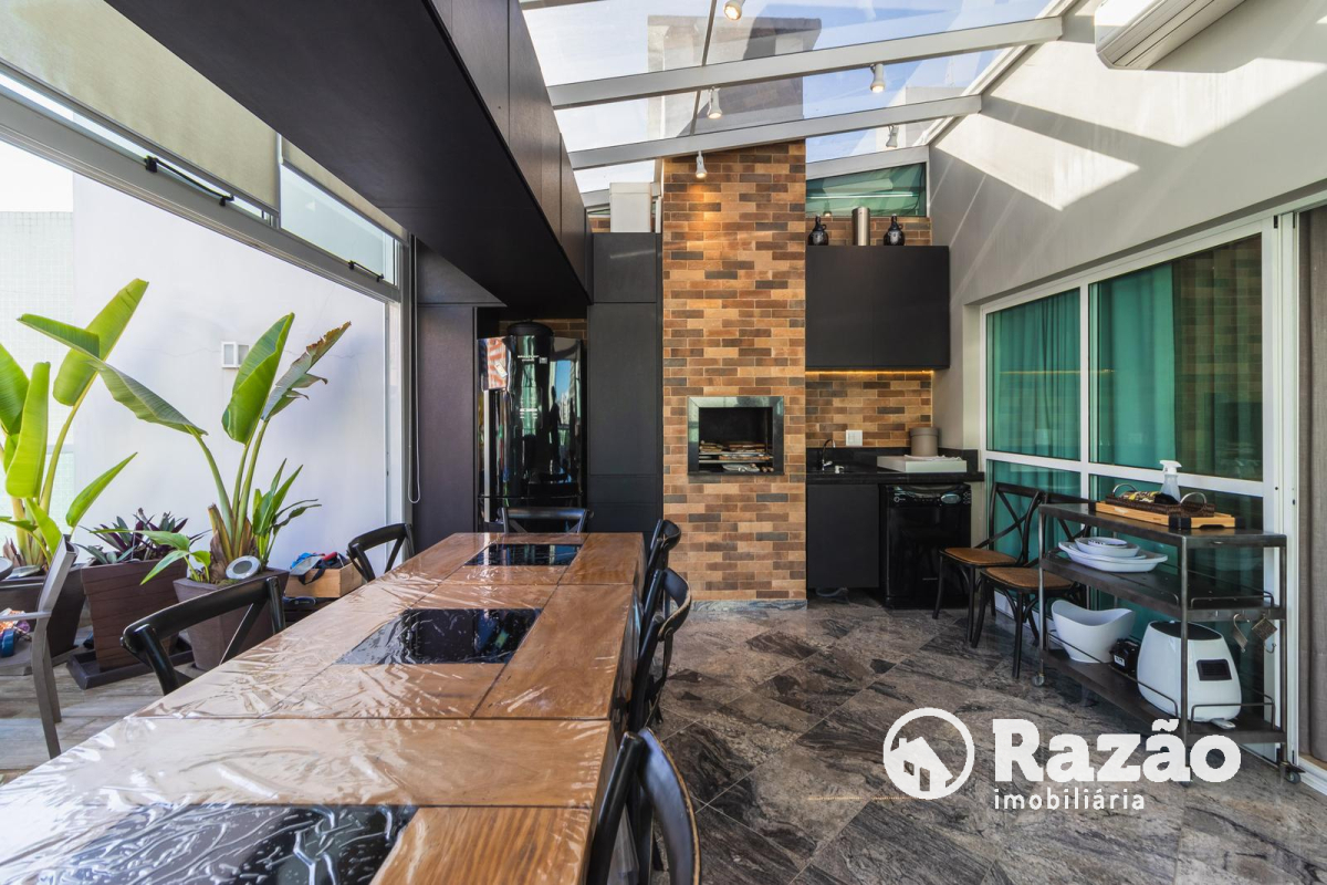 Apartamento para venda no Mercês em Curitiba com 330,64m² por R$ 1.890.000,00