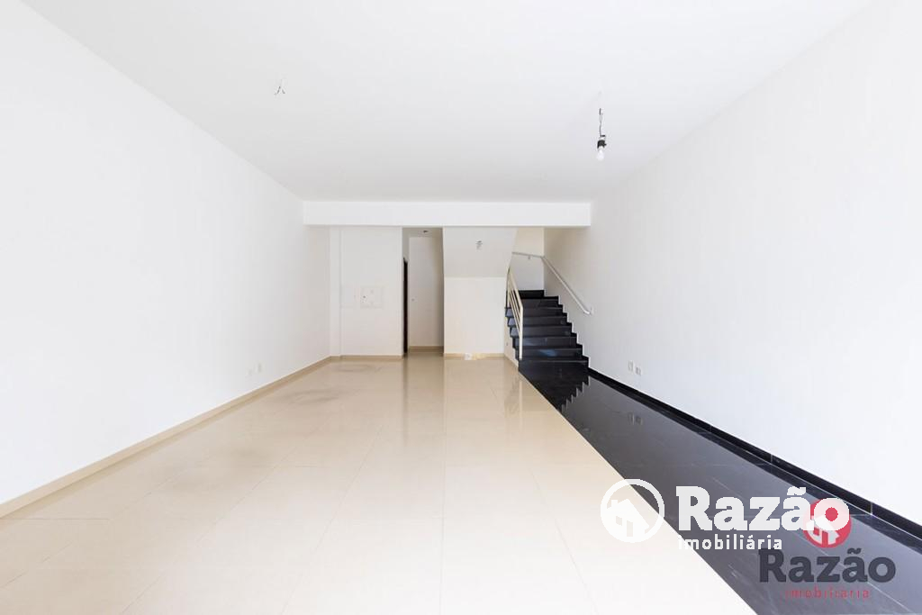 Loja para locacao no Centro em Curitiba com 130,00m² por R$ 3.990,00