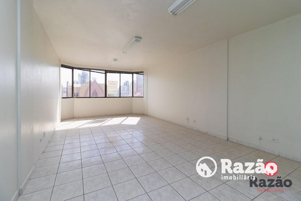 Imóveis Comerciais para locacao no Centro em Curitiba com 50,65m² por R$ 600,00