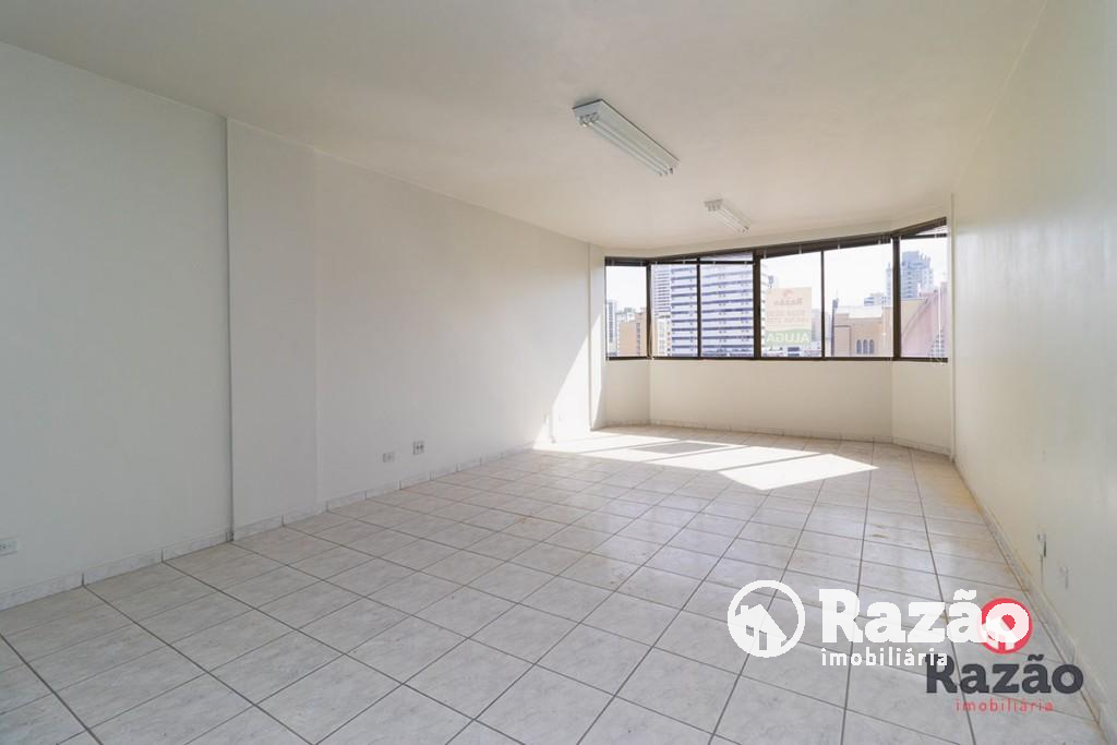 Imóveis Comerciais para locacao no Centro em Curitiba com 50,65m² por R$ 600,00