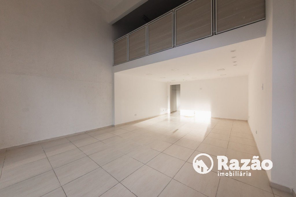Loja para locacao no Rebouças em Curitiba com 61,20m² por R$ 2.500,00