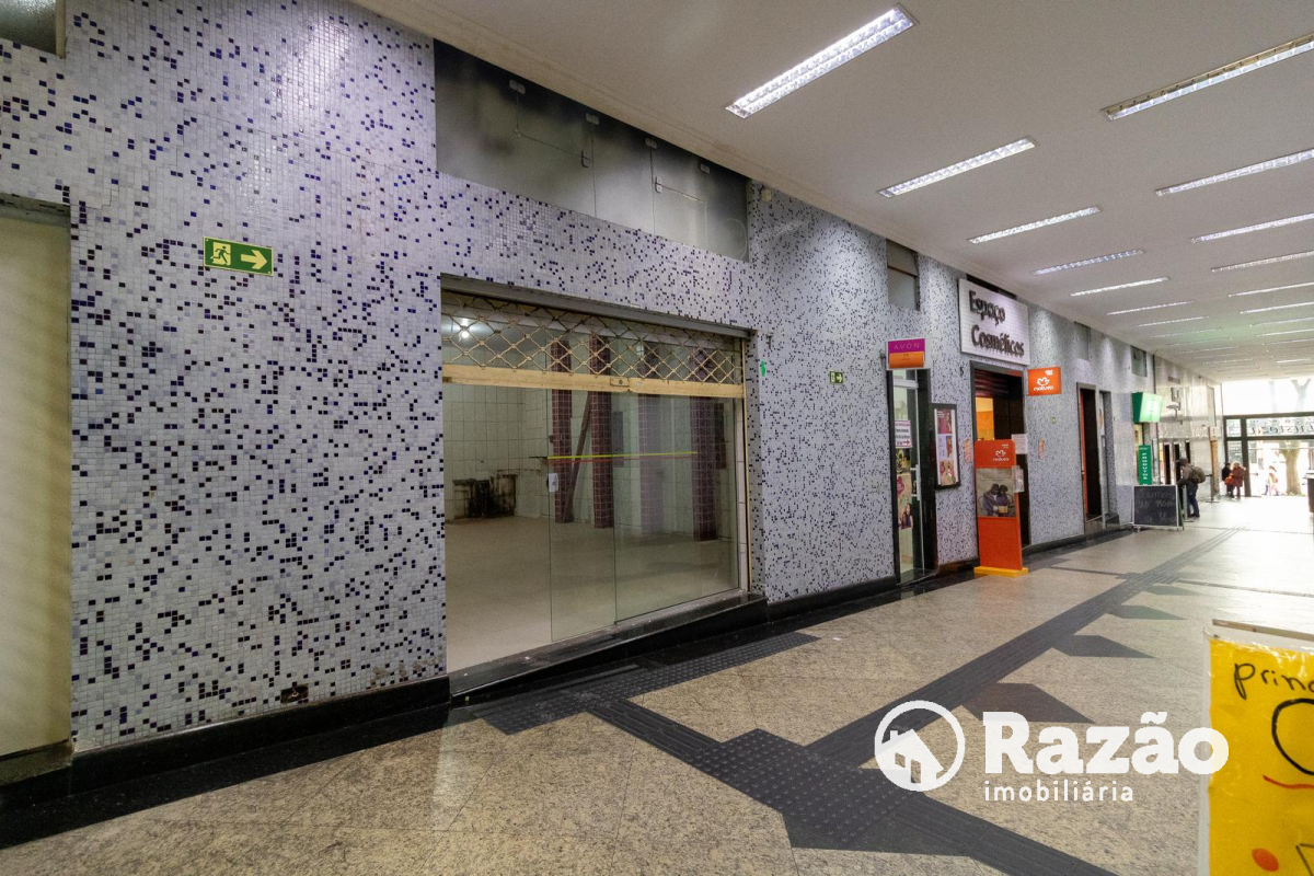 Loja para locacao no Centro em Curitiba com 46,00m² por R$ 2.900,00