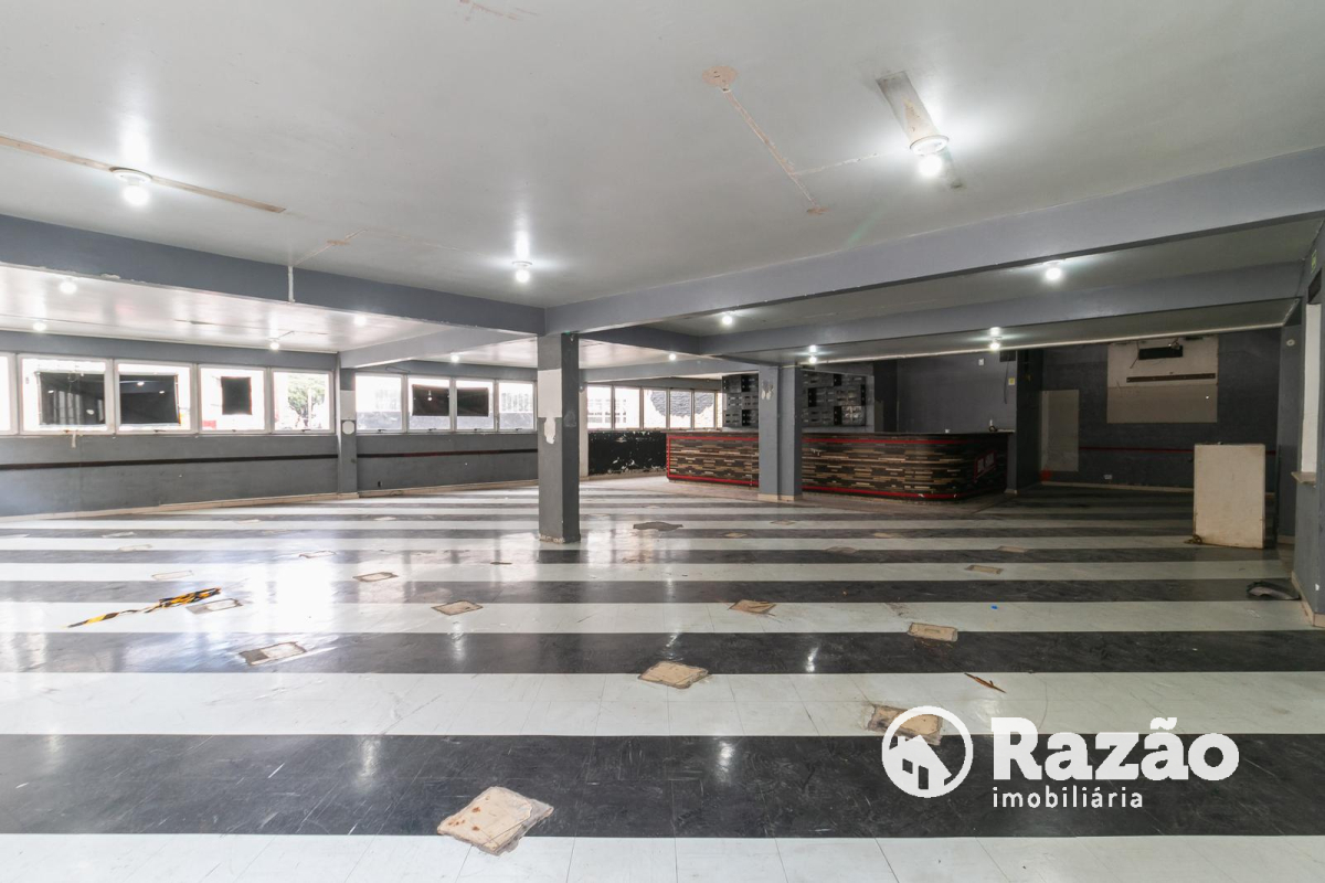 Imóveis Comerciais para locacao no Centro em Curitiba com 442m² por R$ 12.000,00
