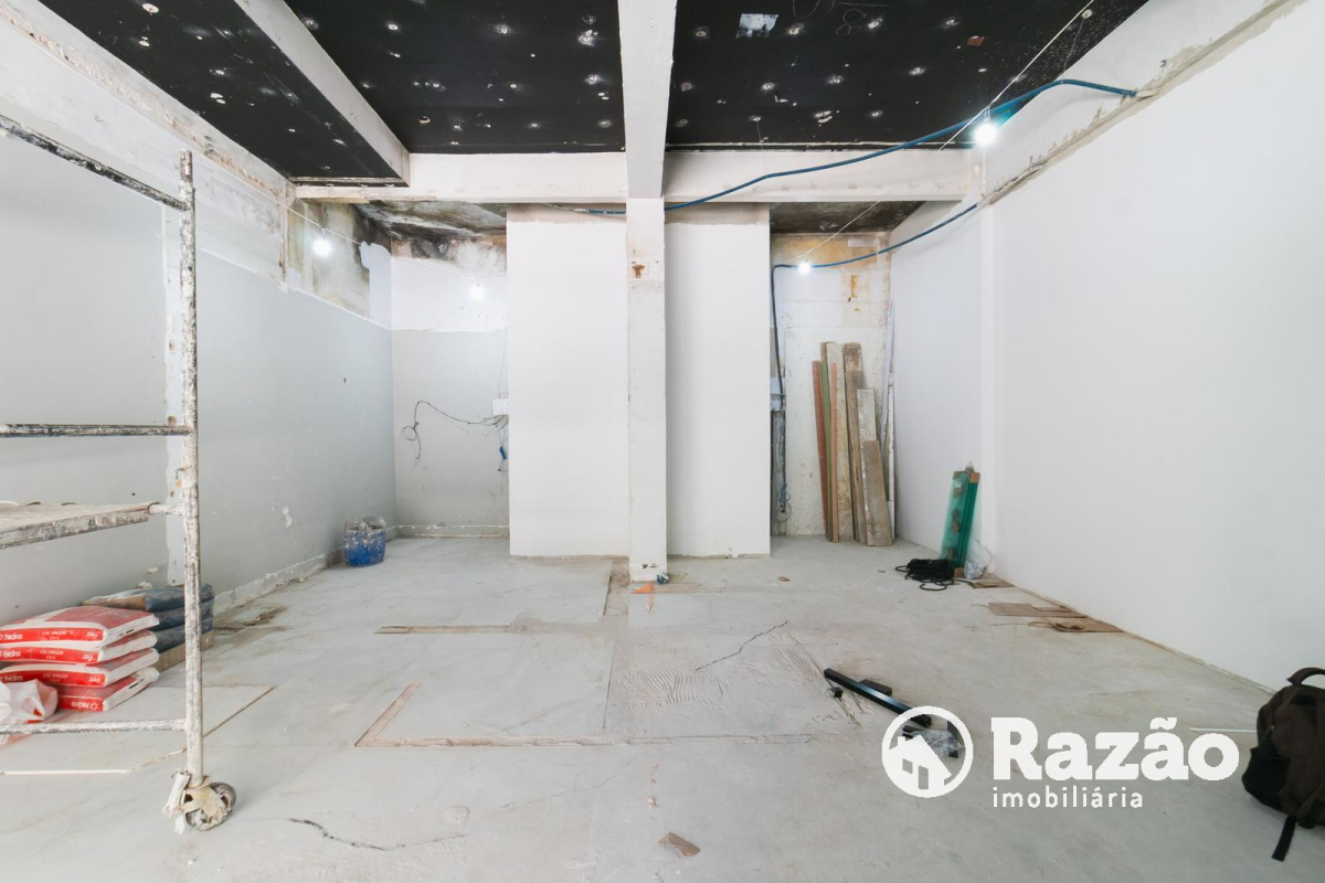 Loja para locacao no Centro em Curitiba com 36,26m² por R$ 6.900,00