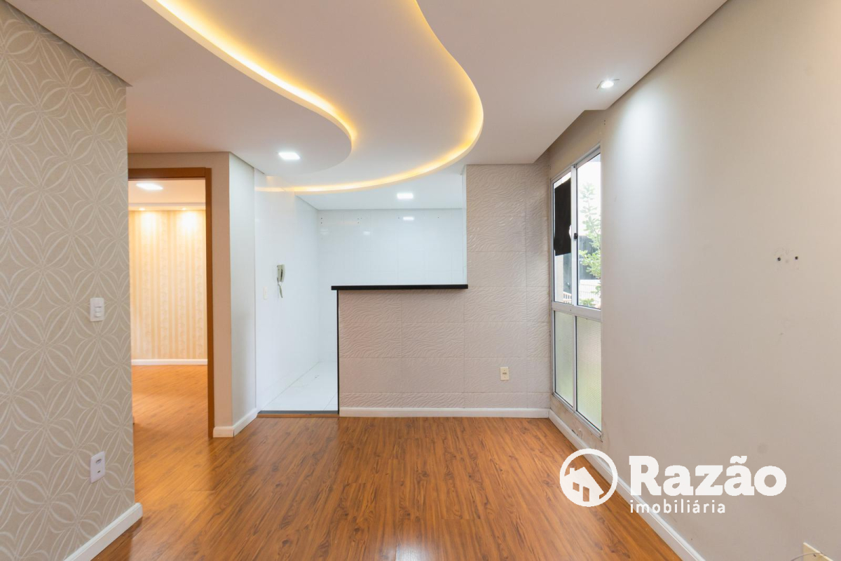 Apartamento para locacao no Santa Cândida em Curitiba com 77,86m² por R$ 1.500,00