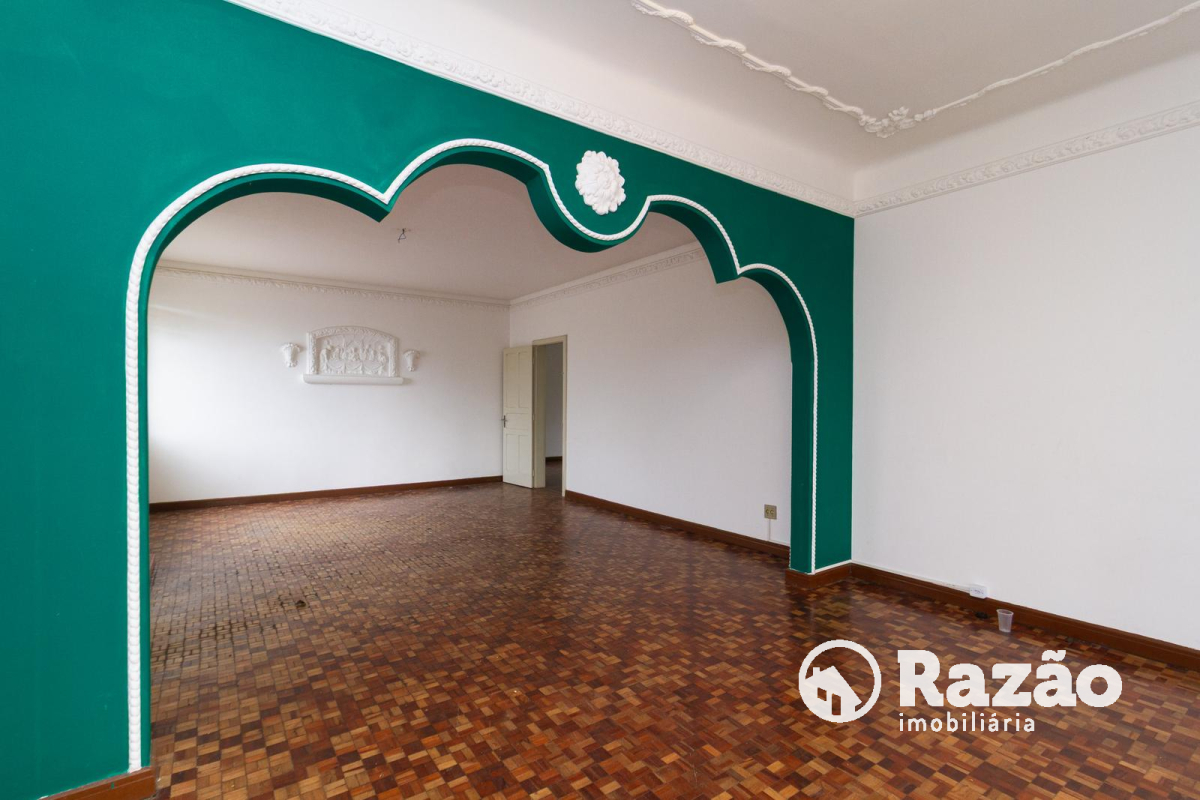 Casa Residencial para locacao no São Francisco em Curitiba com 340,00m² por R$ 4.900,00