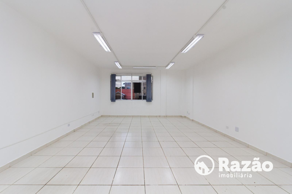 Imóveis Comerciais para locacao no Rebouças em Curitiba com 47m² por R$ 1.000,00