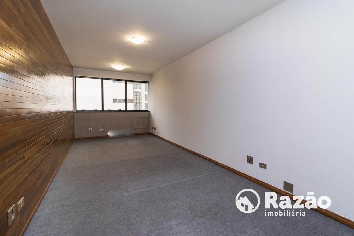 Imovel Comercial para venda no Centro em Curitiba com 51,28m² por R$ 210.000,00