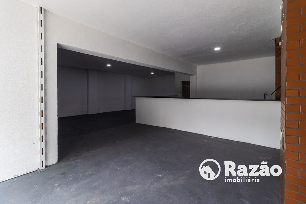 Loja para locacao no Centro em Curitiba com 342,00m² por R$ 7.200,00