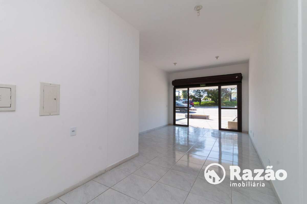 Loja para locacao no Vista Alegre em Curitiba com 44,80m² por R$ 1.600,00