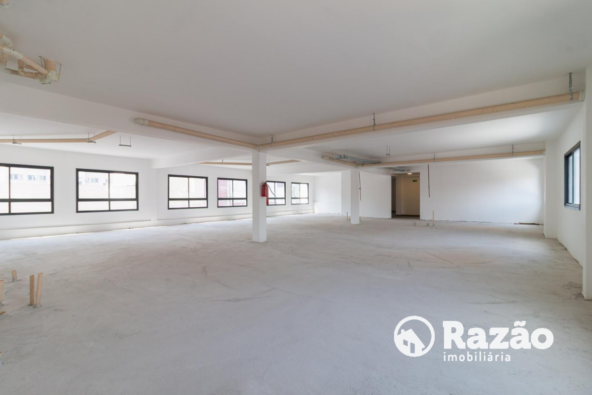 Imovel Comercial para locacao no Centro em Curitiba com 210,08m² por R$ 6.480,00