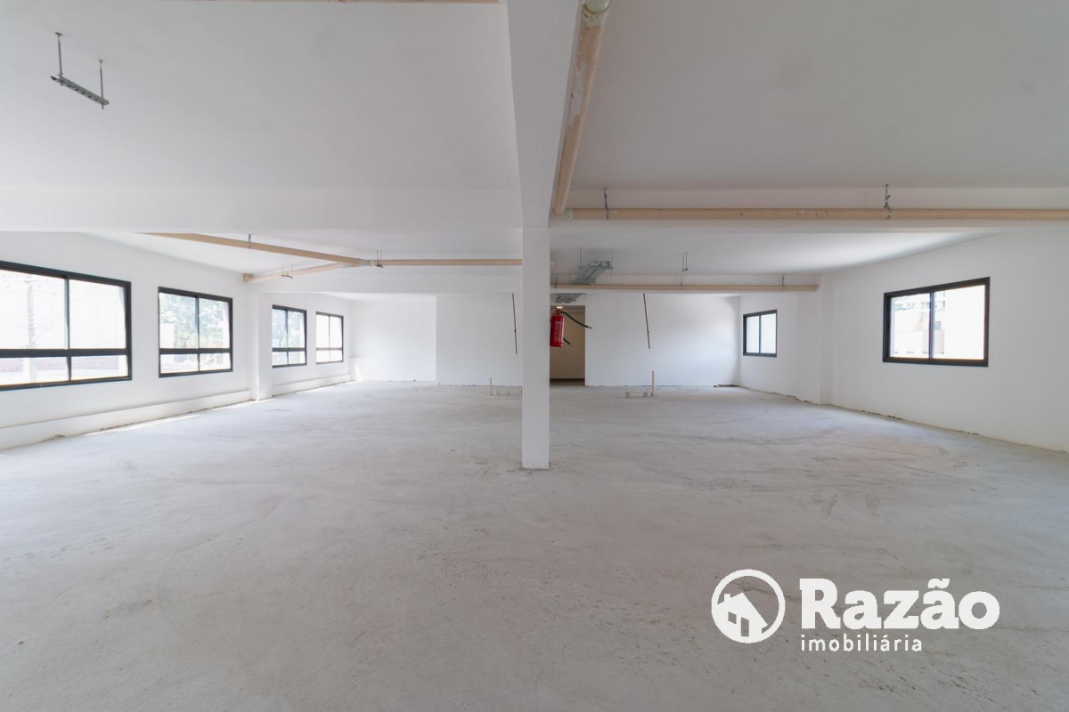 Imovel Comercial para locacao no Centro em Curitiba com 210,08m² por R$ 6.480,00