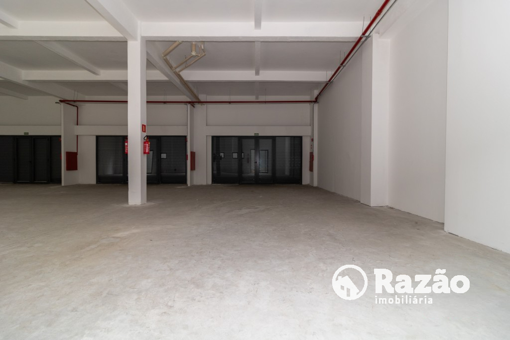 Loja para locacao no Centro em Curitiba com 97,00m² por R$ 2.900,00