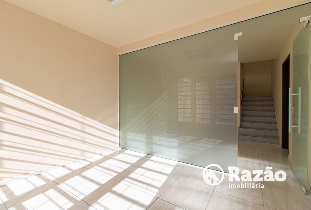 Casa Residencial para locacao no Guabirotuba em Curitiba com 138,00m² por R$ 3.000,00