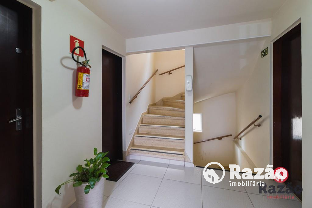 Apartamento para locacao no Novo Mundo em Curitiba com 90,00m² por R$ 1.700,00