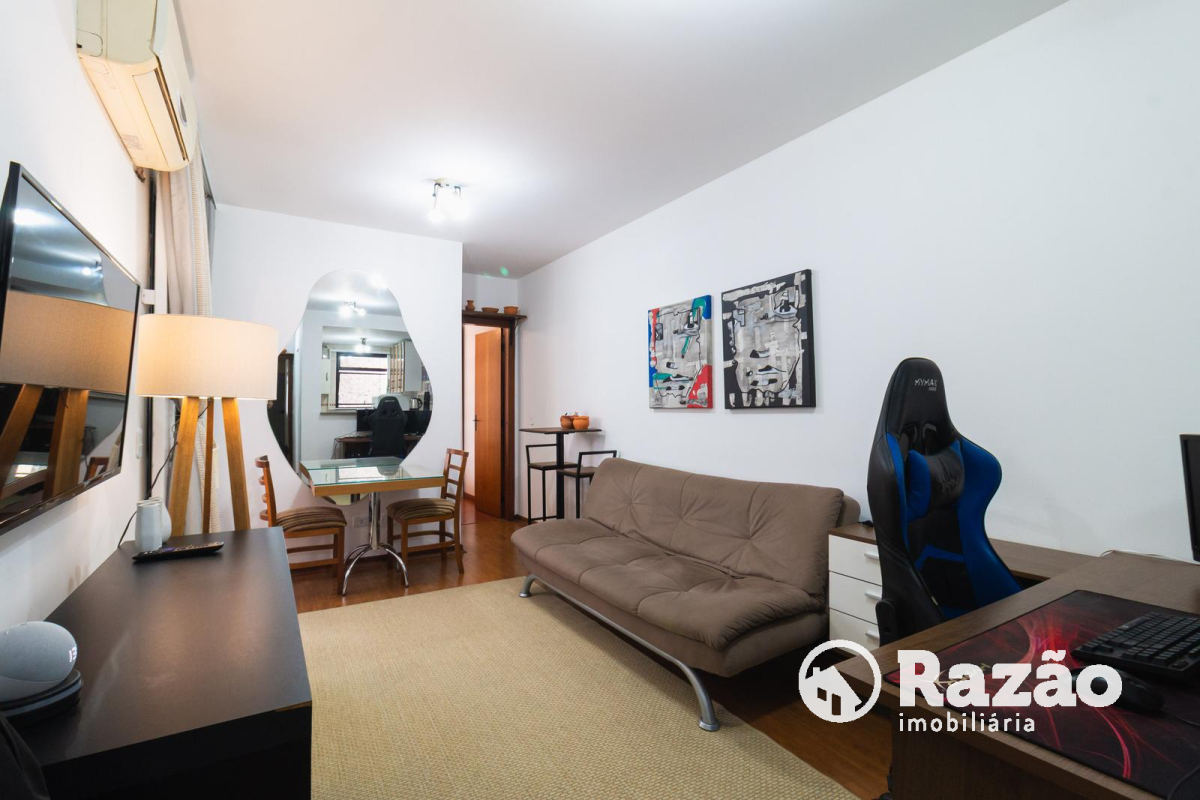 Apartamento para venda no Centro em Curitiba com 54,00m² por R$ 298.000,00