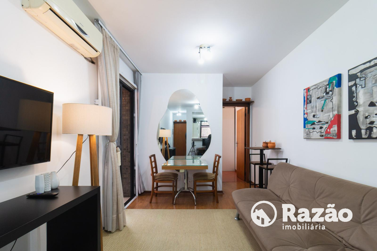 Apartamento para venda no Centro em Curitiba com 54,00m² por R$ 298.000,00