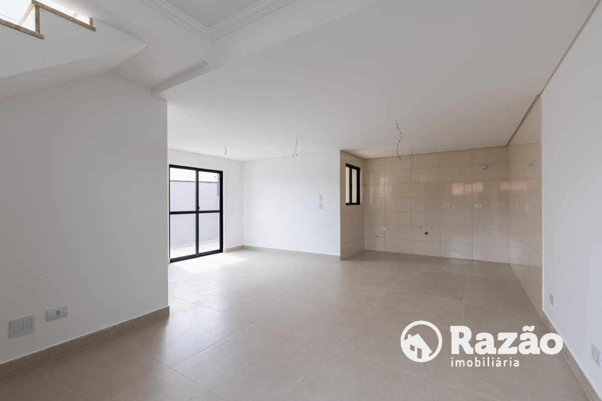 Sobrado para venda no Uberaba em Curitiba com 118,41m² por R$ 740.000,00