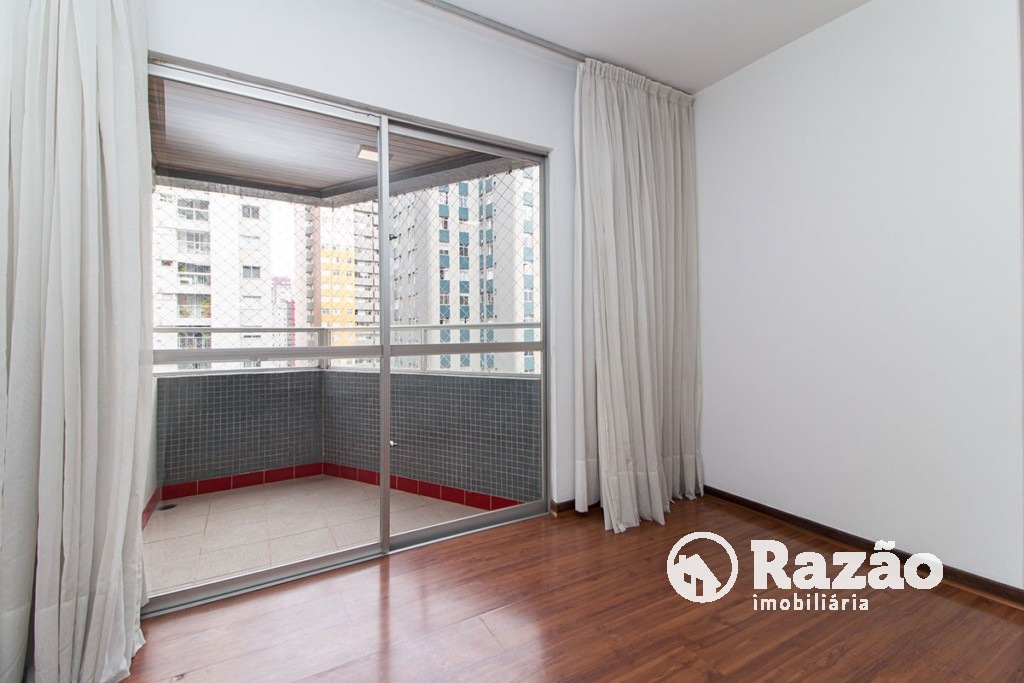 Apartamento para locacao no Bigorrilho em Curitiba com 175,30m² por R$ 3.800,00