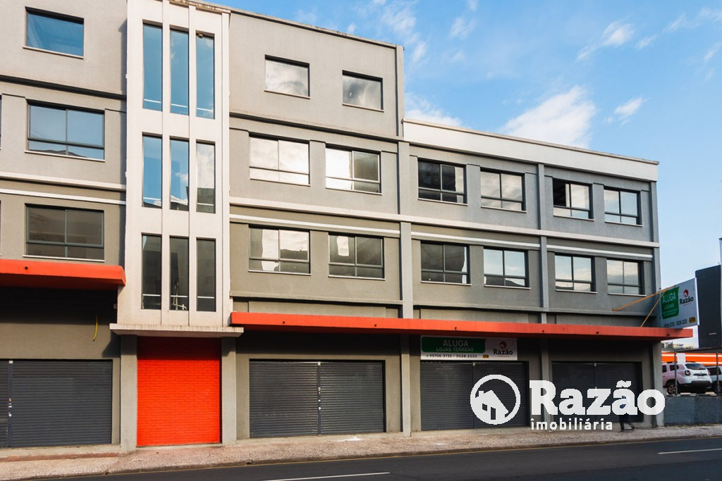 Loja para locacao no Centro em Curitiba com 107,00m² por R$ 2.900,00
