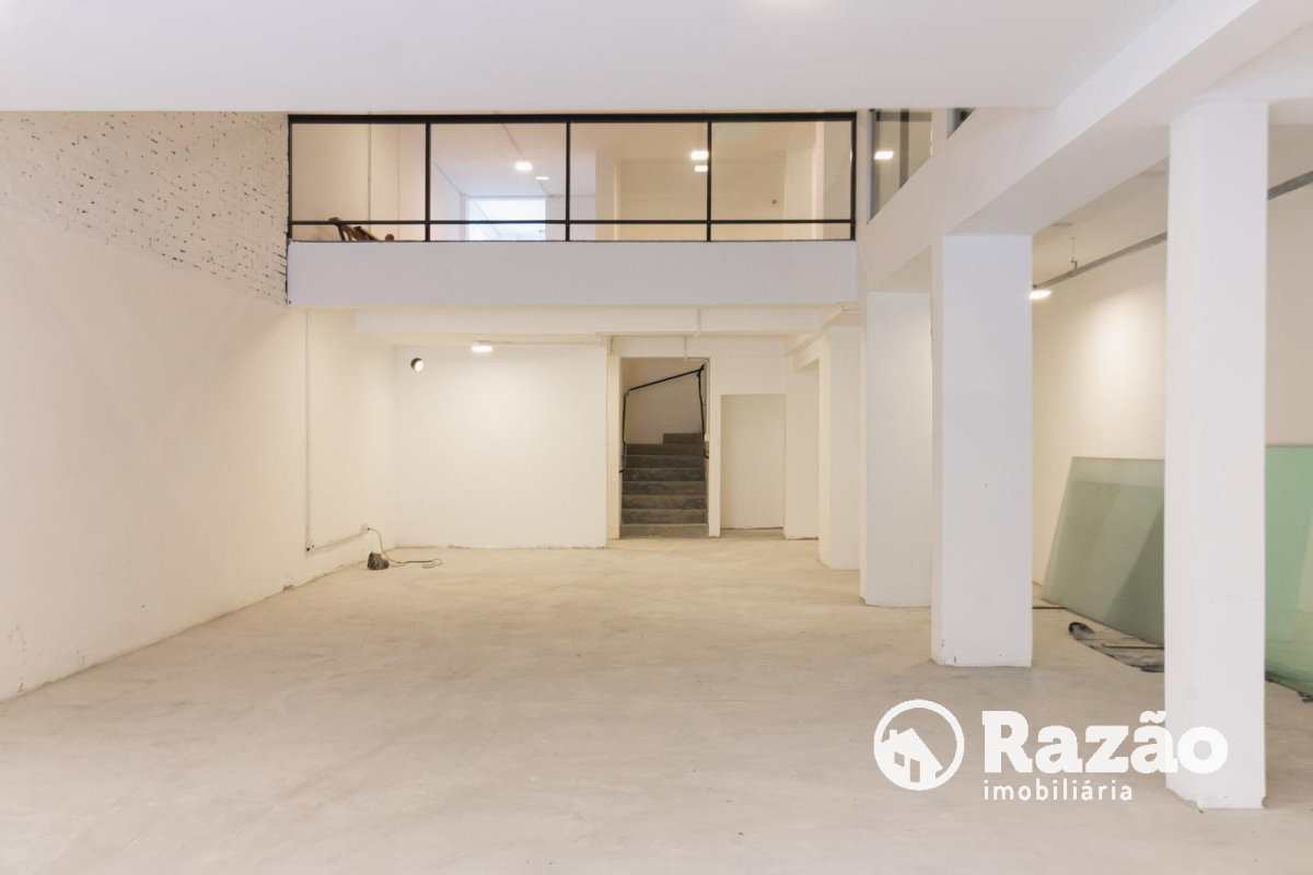 Loja para locacao no Batel em Curitiba com 367,00m² por R$ 16.000,00