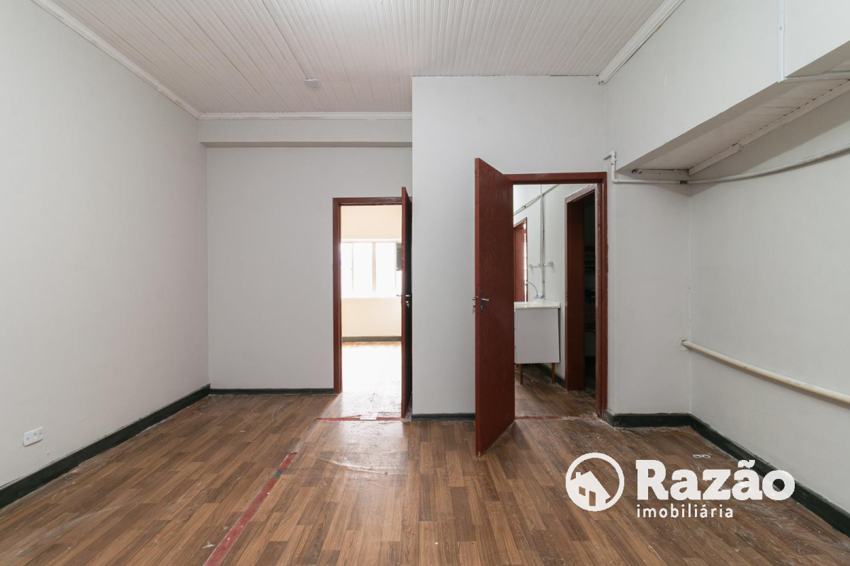 Imovel Comercial para locacao no Centro em Curitiba com 53,00m² por R$ 1.500,00