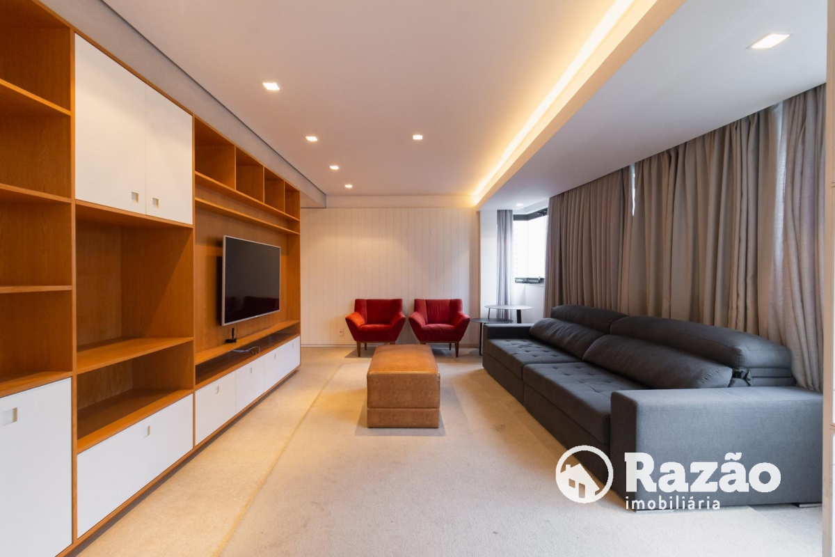 Apartamento para locacao no Água Verde em Curitiba com 326,26m² por R$ 11.000,00