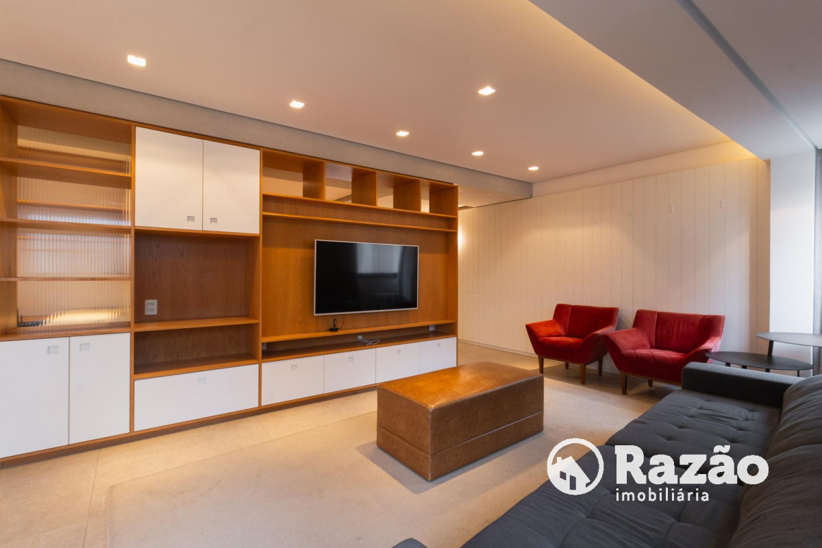 Apartamento para locacao no Água Verde em Curitiba com 326,26m² por R$ 11.000,00