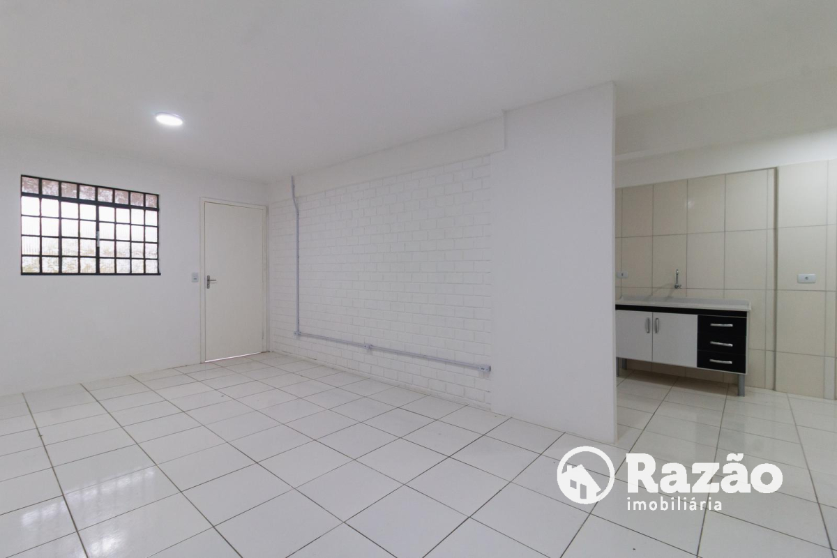 Kitinete para locacao no Hauer em Curitiba com 0,00m² por R$ 1.500,00