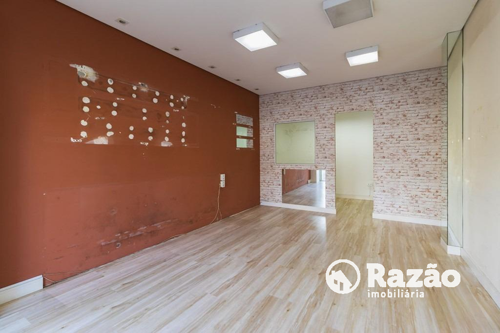 Loja para locacao no São Francisco em Curitiba com 25m² por R$ 2.000,00