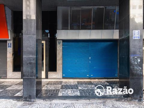 Loja para locacao no Centro em Curitiba com 36m² por R$ 6.900,00