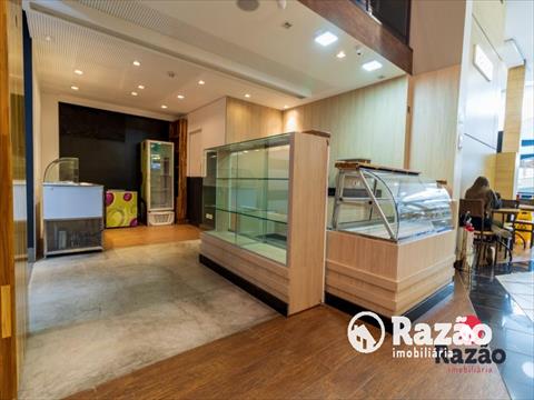 Loja para locacao no Centro em Curitiba com 80m² por R$ 2.400,00