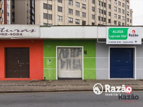 Loja para locacao no Cristo Rei em Curitiba com 32,8m² por R$ 1.000,00