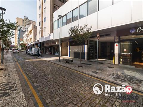 Loja para locacao no Centro em Curitiba com 30,85m² por R$ 2.000,00