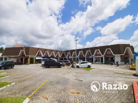 Loja para locacao no Bom Retiro em Curitiba com 32m² por R$ 2.500,00