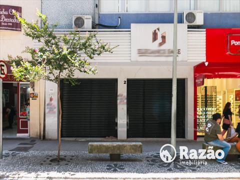 Loja para locacao no Centro em Curitiba com 36,26m² por R$ 6.900,00
