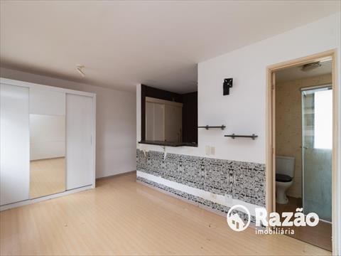 Kitinete para locacao no Cristo Rei em Curitiba com 41,32m² por R$ 700,00