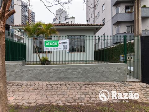 Casa Comercial para locacao no Água Verde em Curitiba com 0m² por R$ 3.000,00