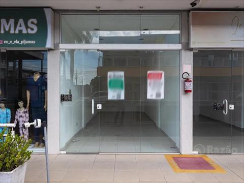 Loja para locacao no Novo Mundo em Curitiba com 28m² por R$ 1.150,00