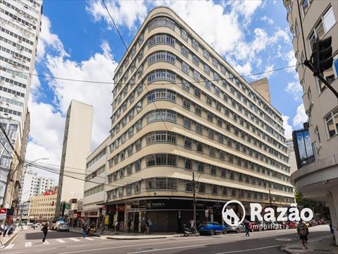 Imóveis Comerciais para locacao no Centro em Curitiba com 38m² por R$ 480,00
